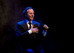 julio-iglesias