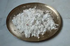 Настърган кокос
