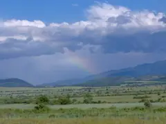 Дъга над поле край Костенец